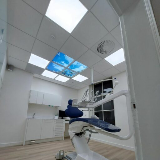 Dentled DL60 Full spectrum daylight LED lighting for dental treatmentrooms