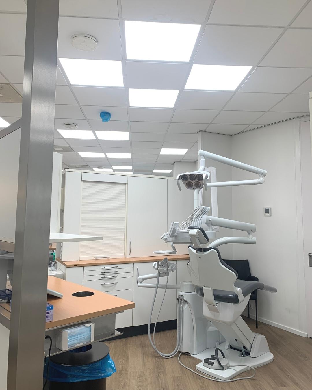 Routing and waiting area dental clinic lightin