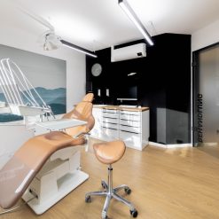 Dentled lighting for dental clinics. Energy saving full spectrum daylight for better work