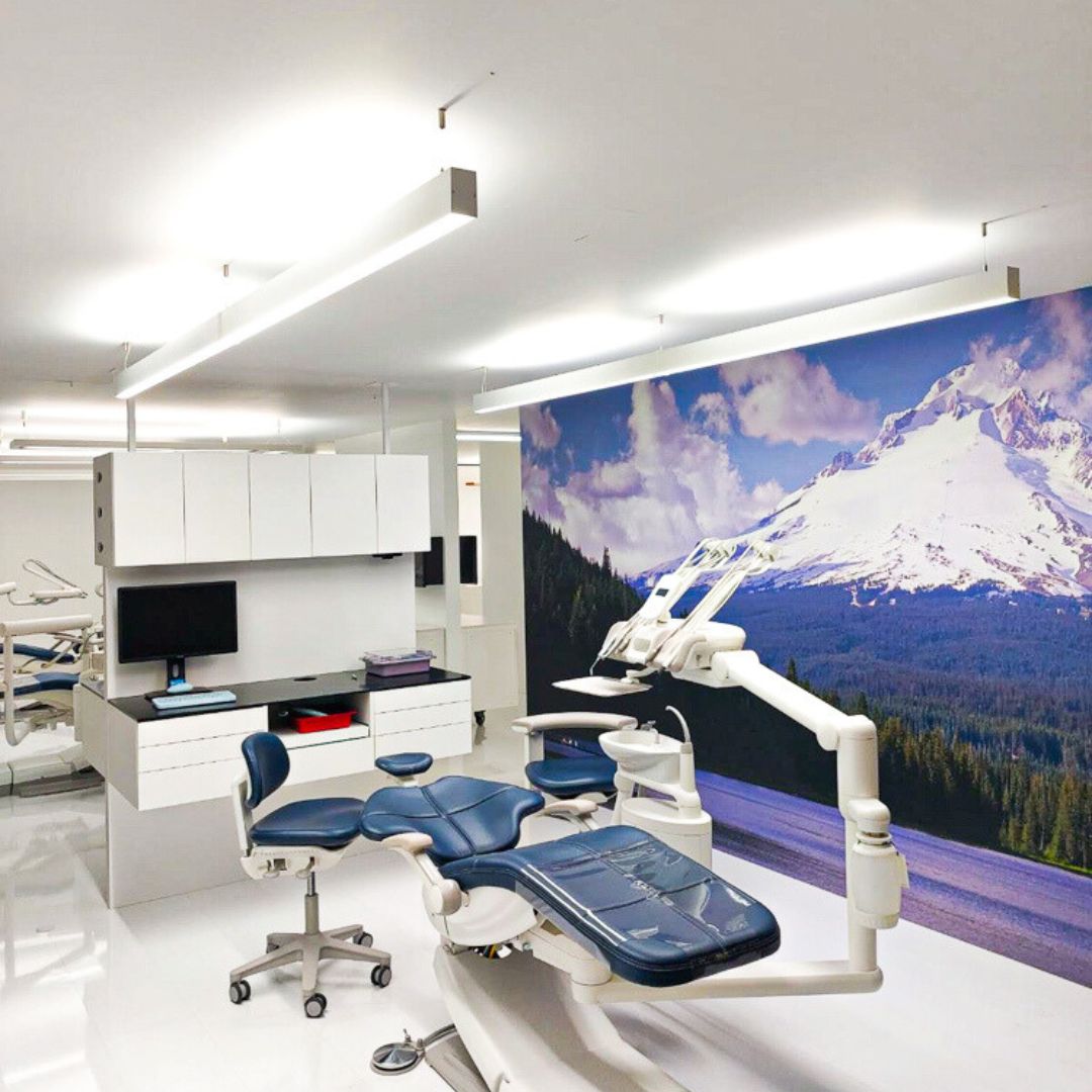 PHL22 DUO LED Luminaires for dental treatment rooms