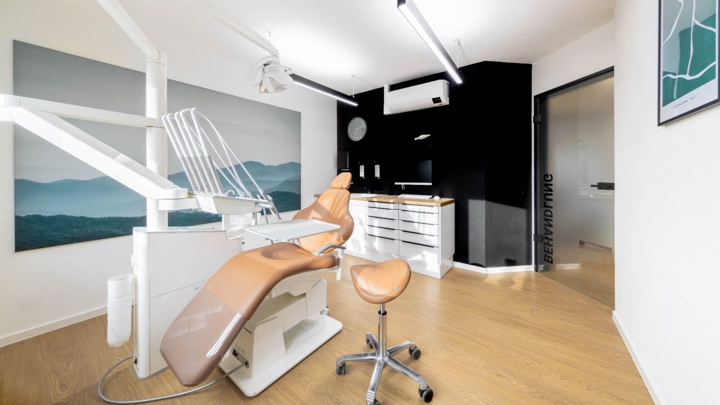 Led light for treatment rooms in dental surgaries and clinics