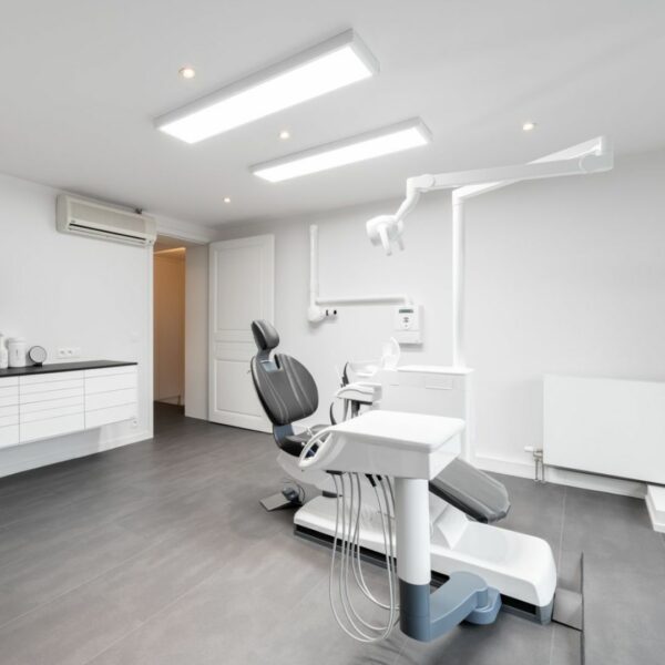 Dental Clinic LED lights DL120 for treatment rooms