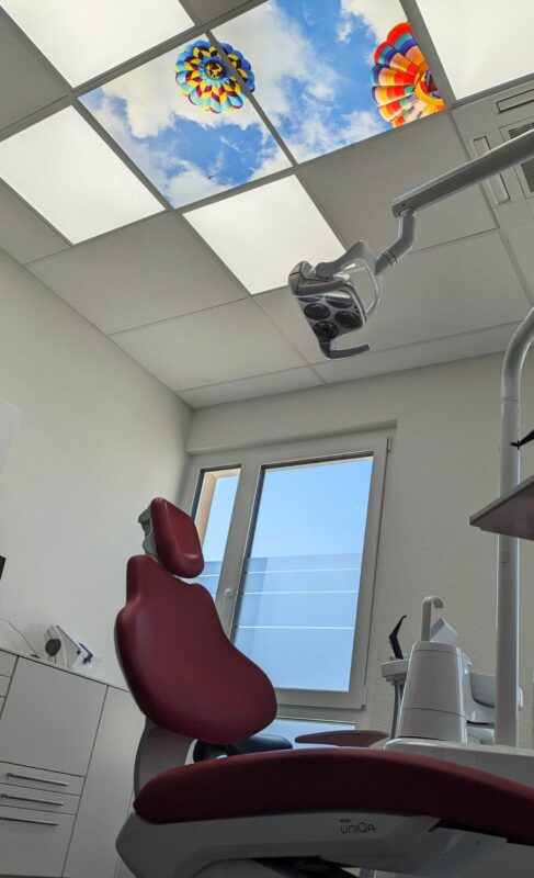 Dentled Treatment room and clinic lights with photo panels