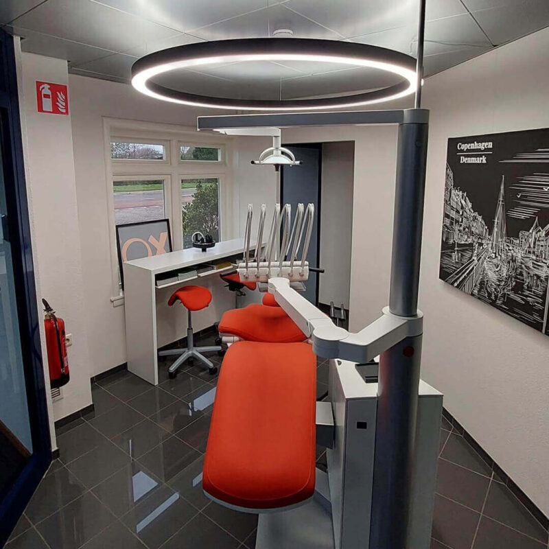 DentLed PVR150 Full Spectrum LED Ring Lights at Croonen Dental Service Showroom