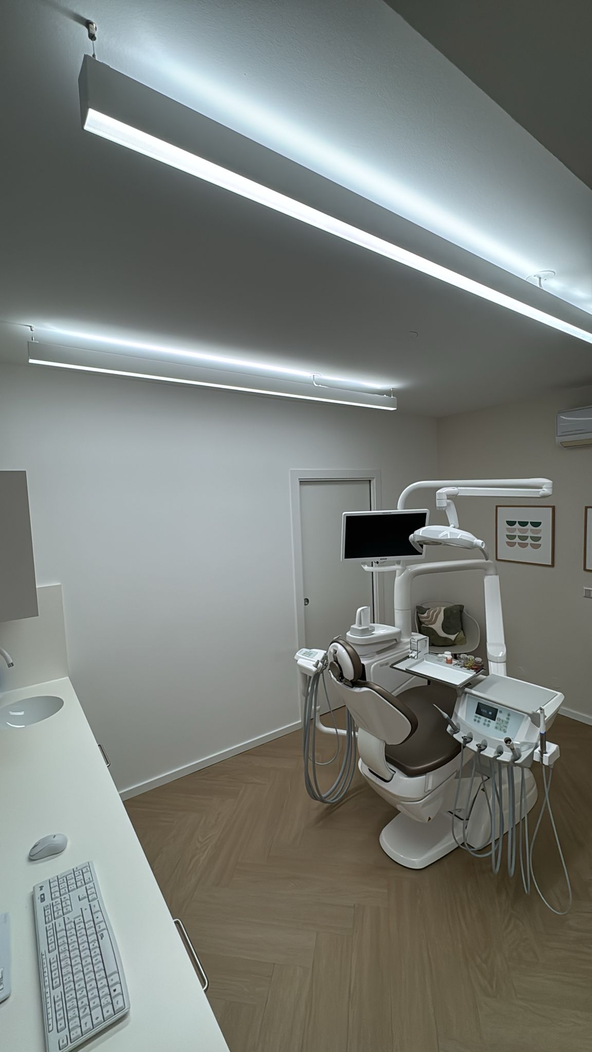 Dental clinic renovation Dr Dominic Morcuttie: DentLed PHL22 Full ...