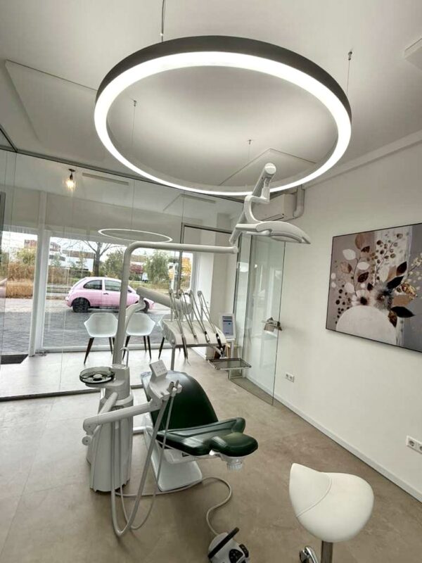 Dentled PVR150 lighting enhancing comfort and clarity at JUMA Dental Hygiene Utrecht