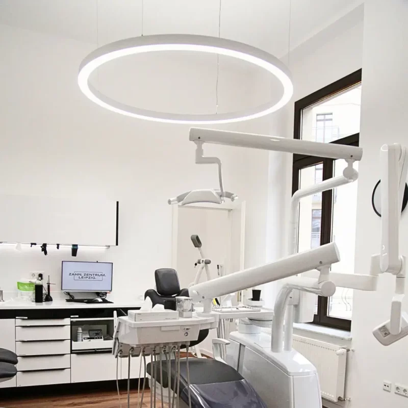 Dentled PVR150 lighting installed in Dr. Krafft dental clinic in Leipzig providing uniform full-spectrum illumination
