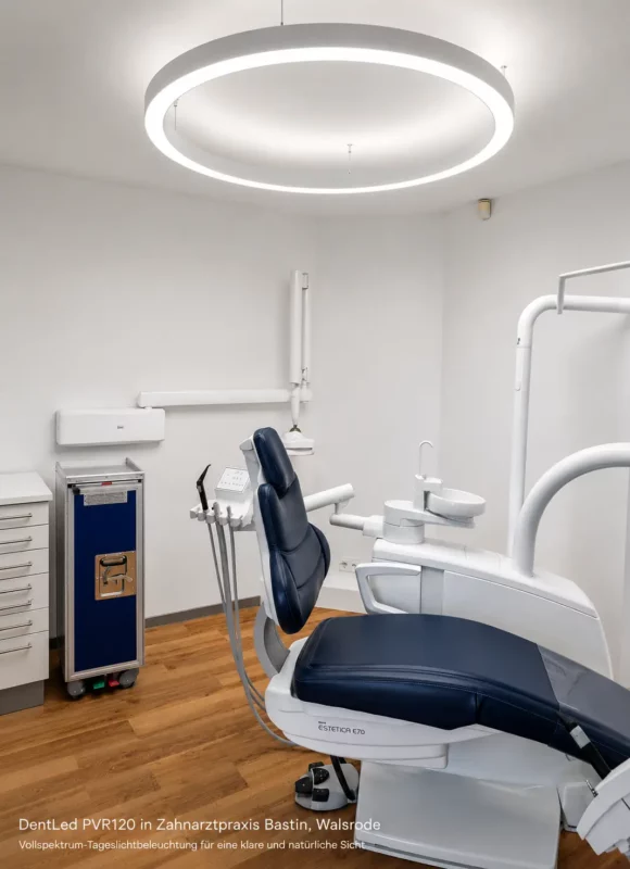 DentLed PVR120 full spectrum lighting improving visibility and ergonomics in a modern dental practice in Walsrode.
