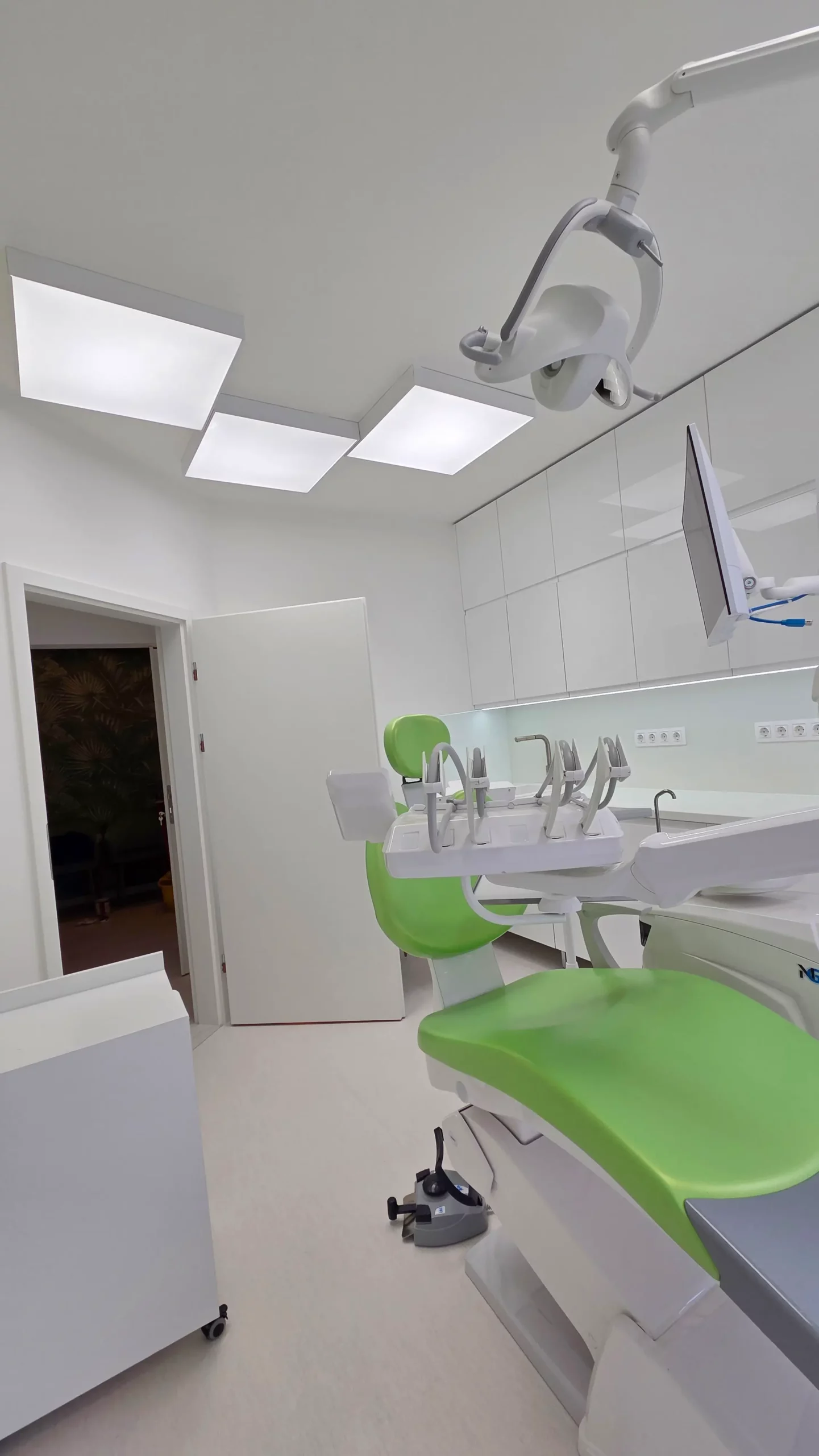 Dentled-DL60-immagine-del-prodotto-per-soffitto-1